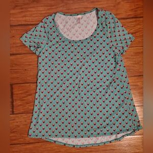 Lularoe Minnie Mouse print shirt